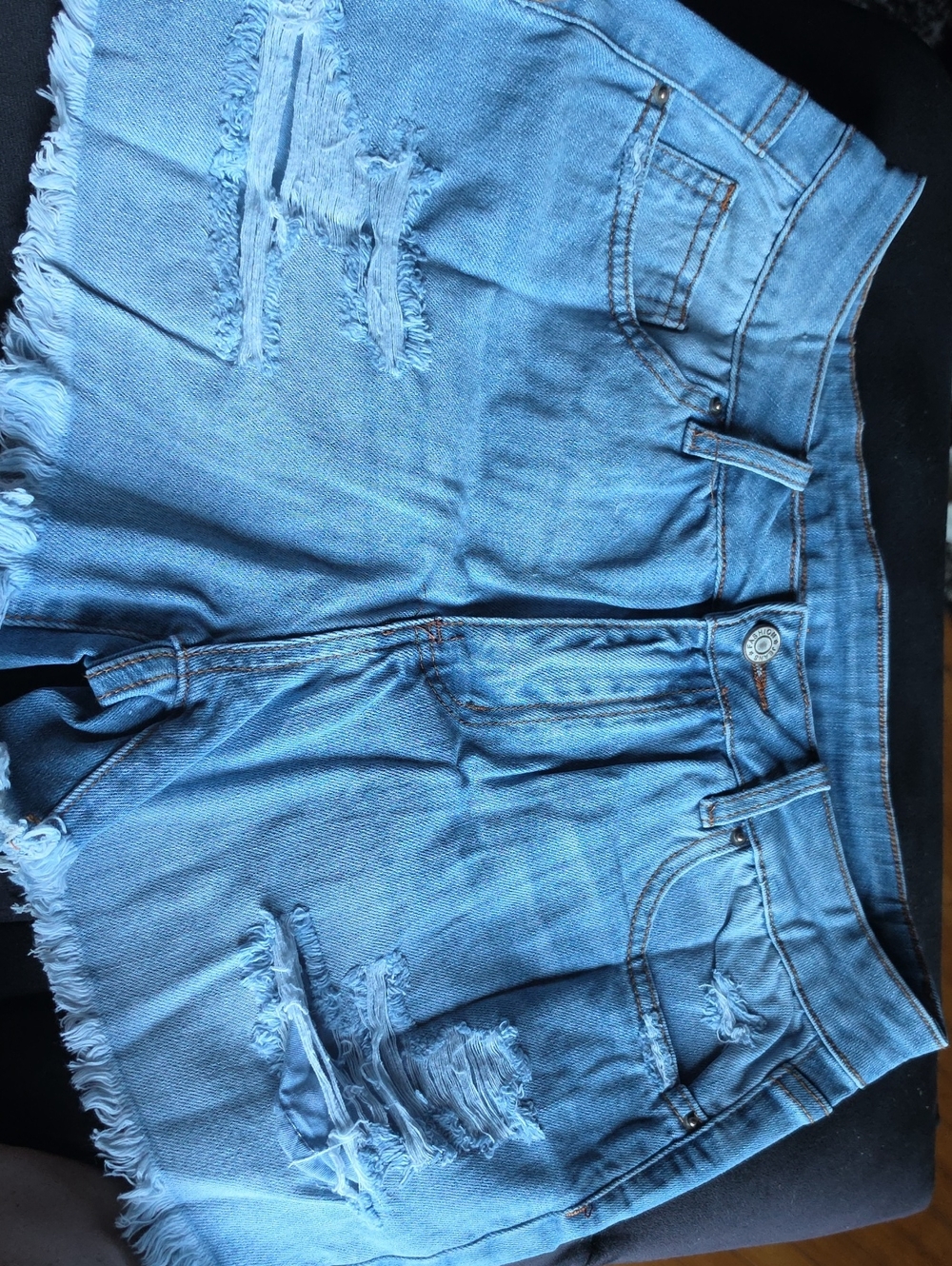 Women’s Light Blue Distressed Denim Shorts NWOT
